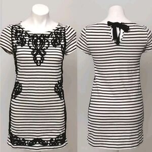 Postmark Anthropologie Filigree Black White Stripe Shift Dress XS Mod Retro Chic